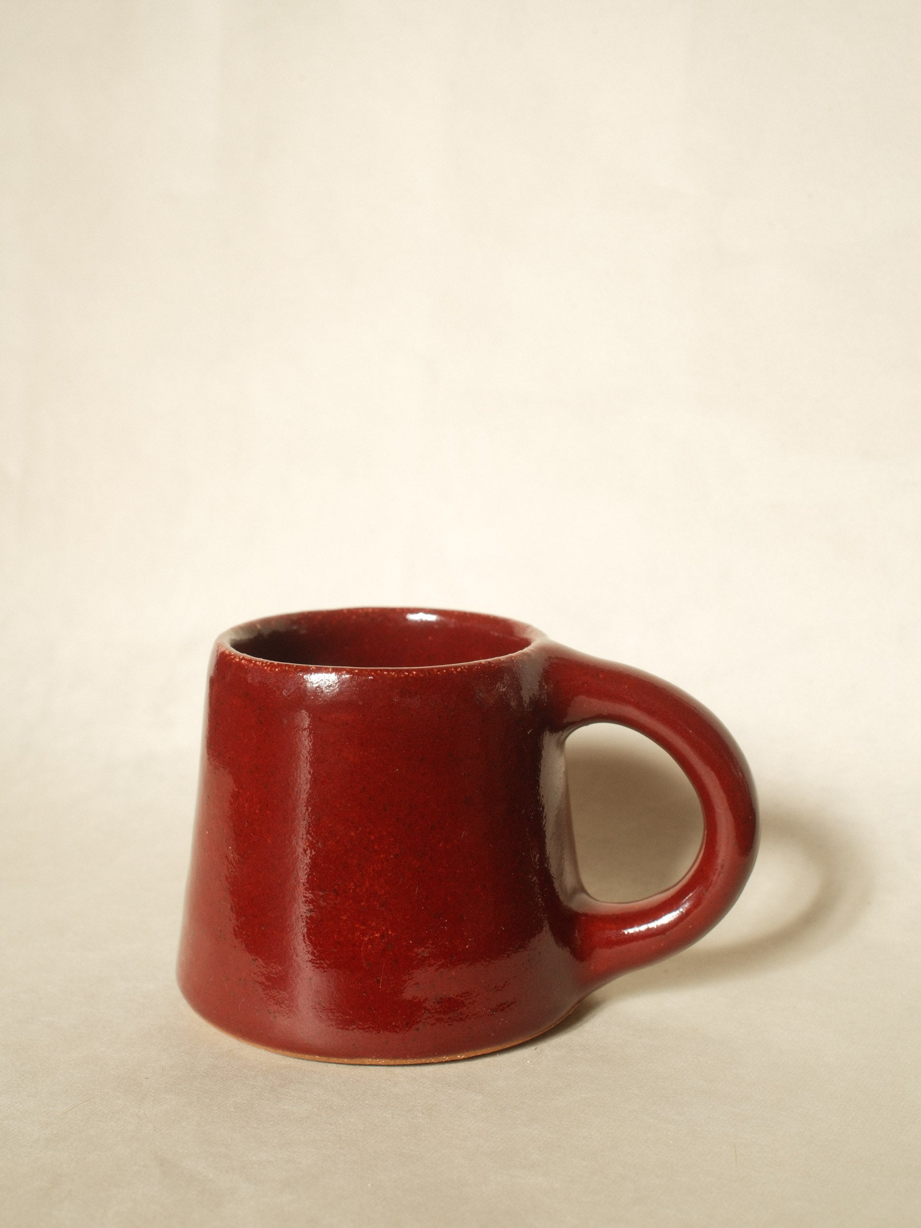 red mug