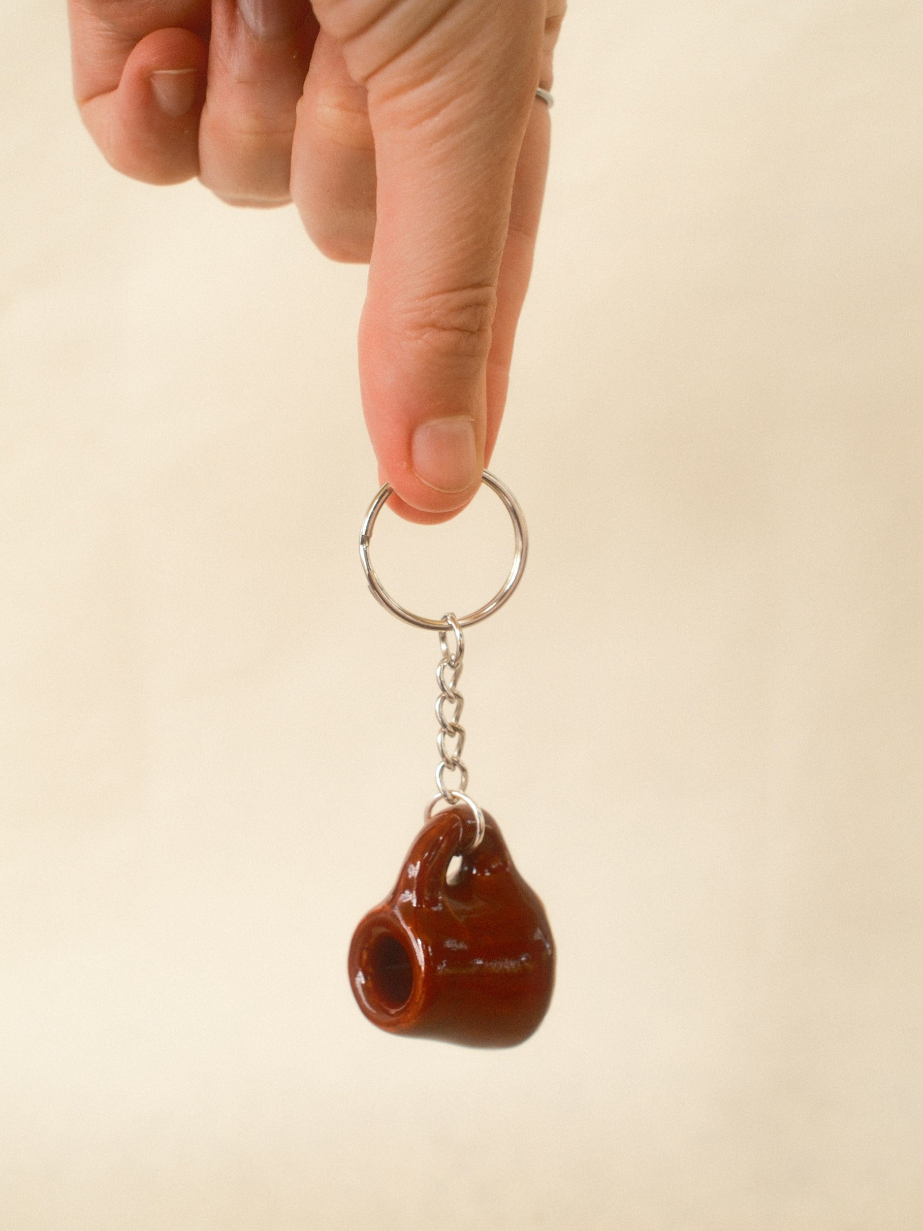 red mug keychain